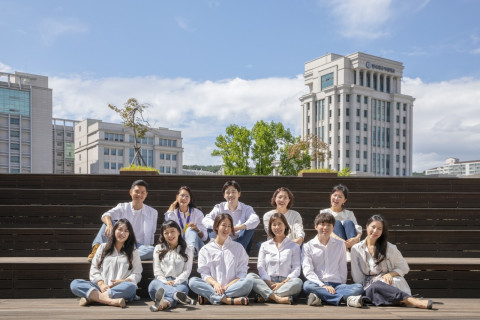 사이버한국외대 TESOL대학원은 오는 4월 13일(토) 한국응용언어학회, 한국외대 외국어교육연구소와 함께 ‘2024 연구방법론 워크숍 및 GPT 경연대회’를 개최한다